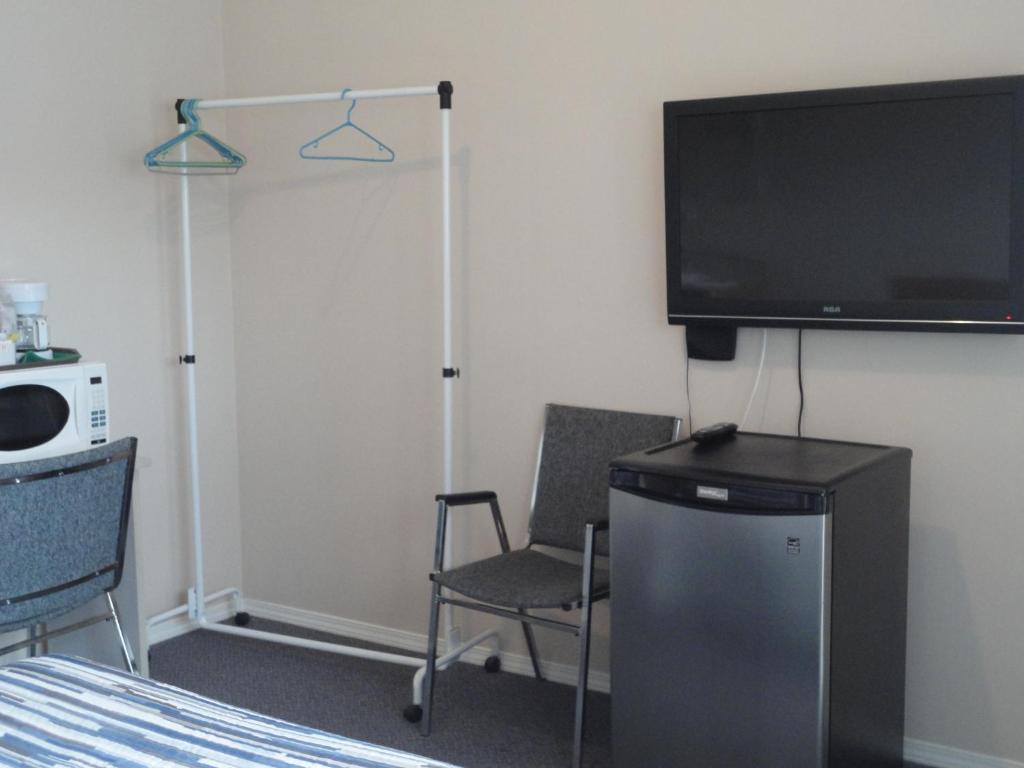 Apple Tree Inn Пентиктон Номер фото