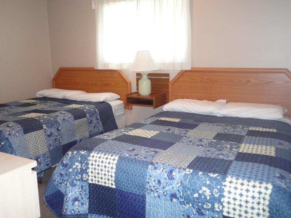 Apple Tree Inn Пентиктон Номер фото